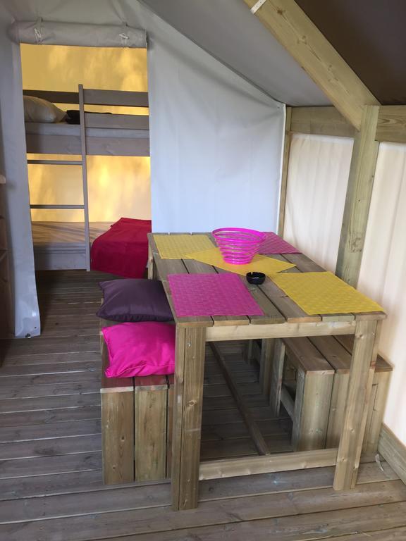 Camping Les Orangers Hotel San-Martino-di-Lota Phòng bức ảnh